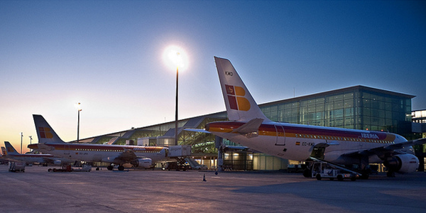 Download this Barcelona Airport Rmation picture
